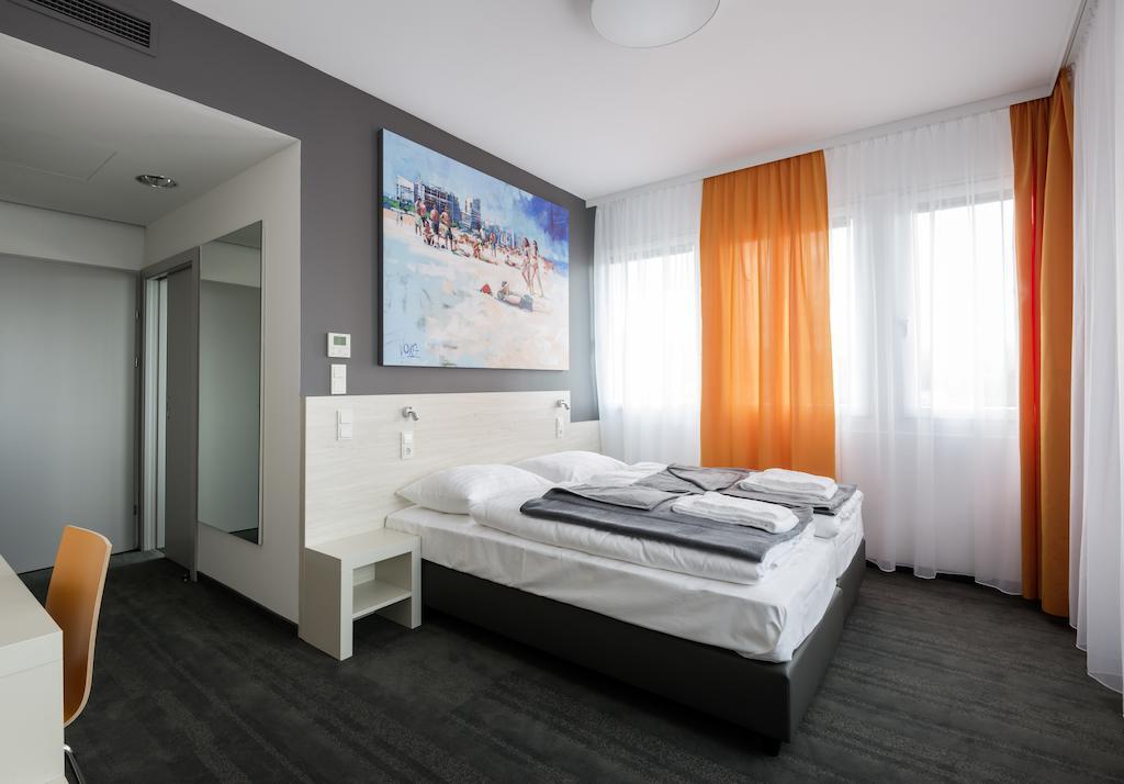 Msc Hotel Neunkirchen Habitación foto